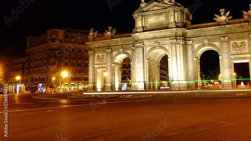 The Puerta de Alcala. Time lapse. Madrid.