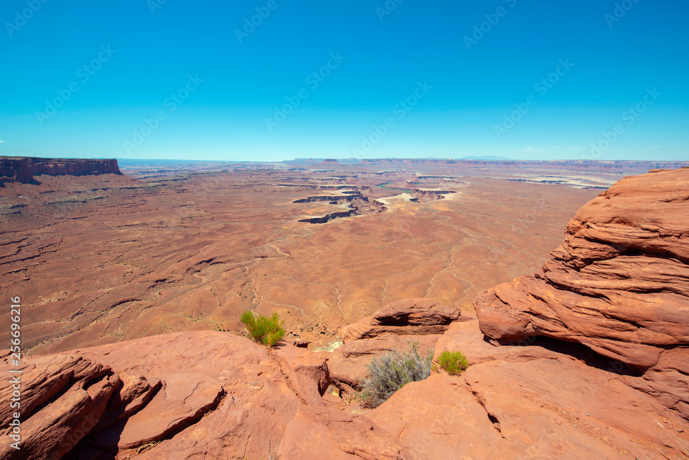 Aerial view of canyon and Green River from Green River Overlook in Canyonlands National Park, Moab, Utah, USA.
