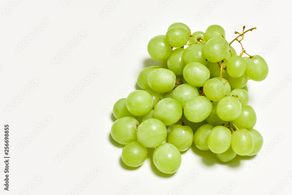 green grapes, graona grapes on a white background, fresh fruit green grapes, graona grapes on a white background, fresh fruit