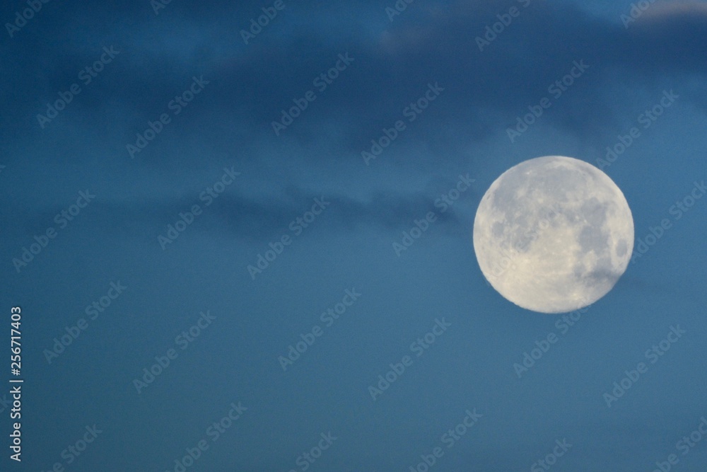 Full Moon at Dawn Daybreak Moonset