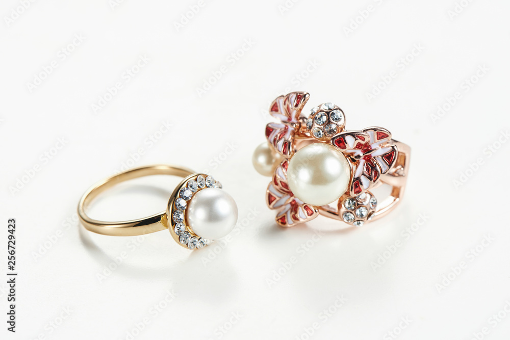 Pearl ring Pearl ring
