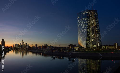 Frankfurt - Main  City-Skyline und EZB