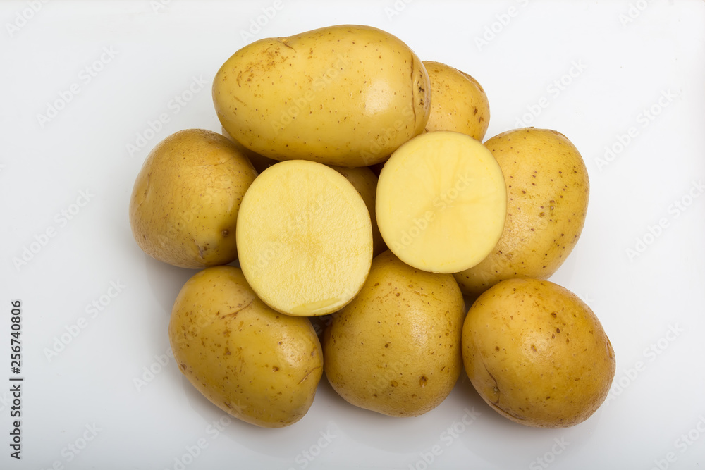 Fresh from the Farm - Delicious, Organic Potatoes Fresh from the Farm - Delicious, Organic Potatoes