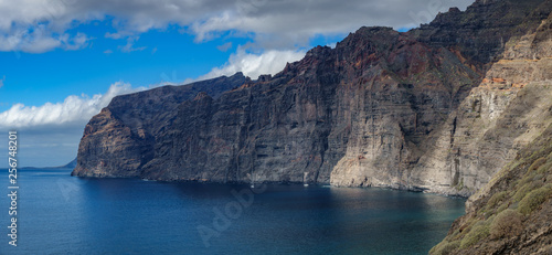 Gigapan of los Gigantes vertical cliffs in Tenerife