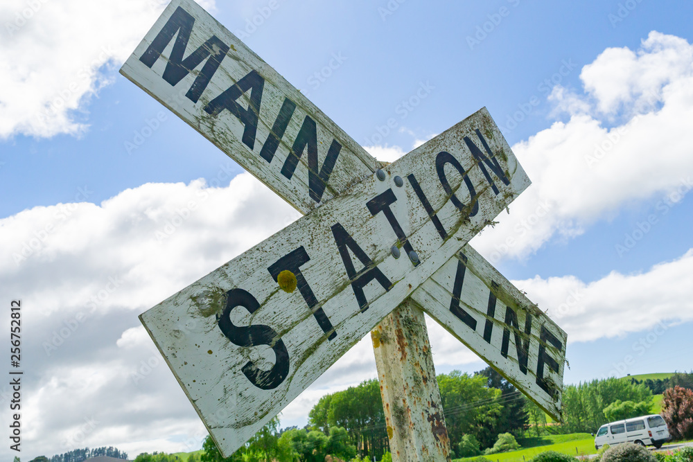 Fototapeta premium Old railway crossing sign