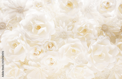 白いバラ、ペーパークラフト、背景素材 © YY apartment