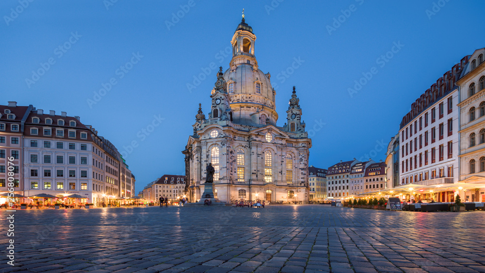 Dresden Neuer Markt Frauenkirche entzerrt im HD Format