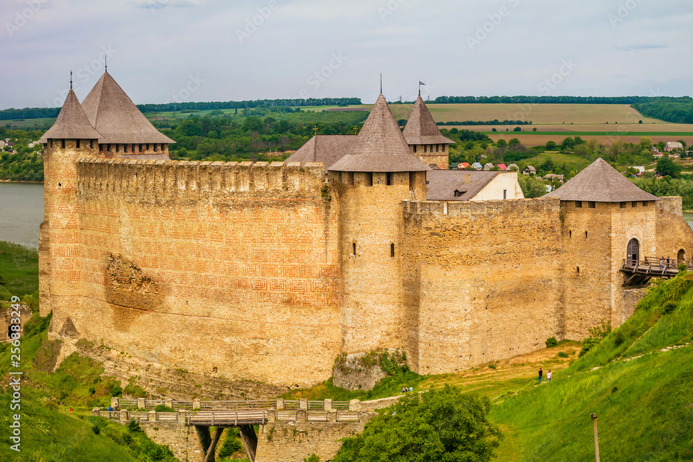 Fototapeta premium Medieval fortress in the Khotyn.