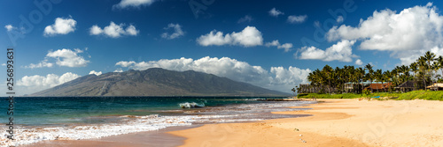 Keawakapu beach in the evening light