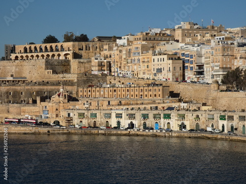 Fototapeta Naklejka Na Ścianę i Meble -  Dal Porto de La Valletta