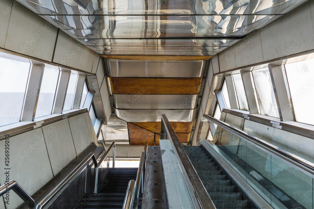 Fototapeta premium abandoned building, staircase, sun strokes