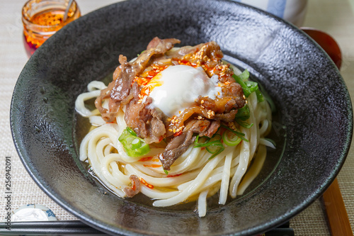 肉ぶっかけうどん