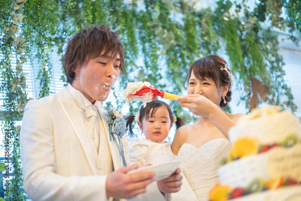 結婚式　ファーストバイト