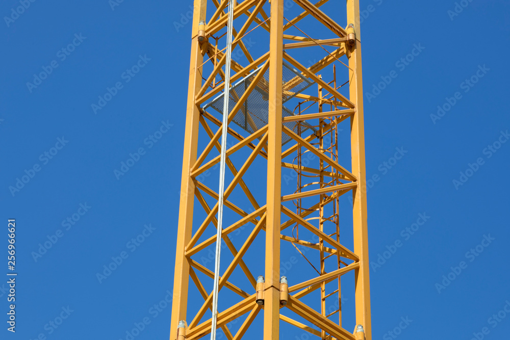 Gru - dettaglio torre