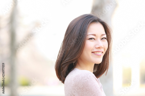 女性ポートレート Free Download 女性ポートレート - GFXLoad