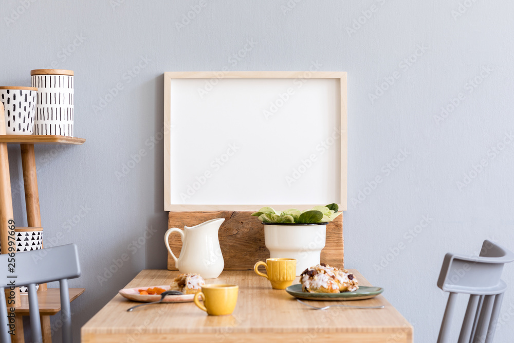 Obraz premium Dessert on wooden table