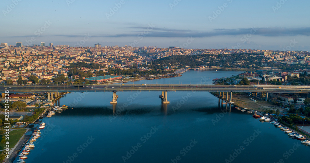 Fototapeta premium Goldenhorn istanbul