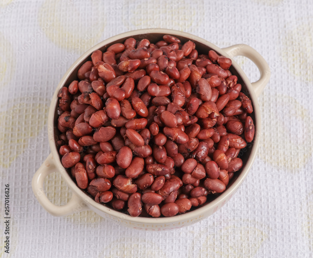 Boiled beans on a plate.