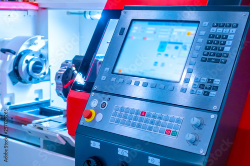 Fotografia CNC remote at the machine