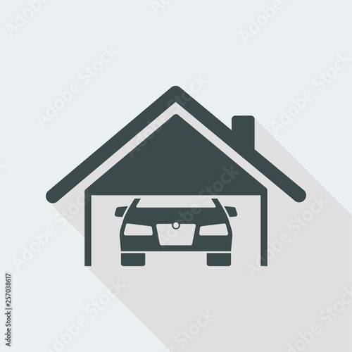 House with car garage © Myvector