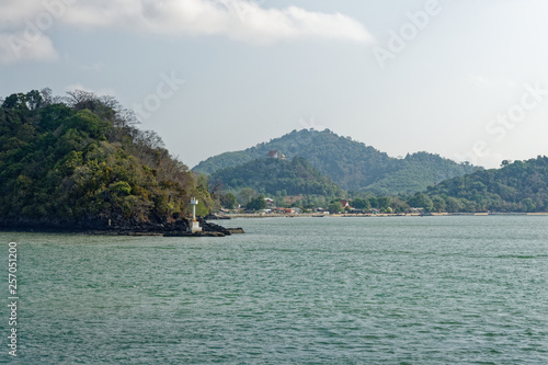 Beautiful Landscape in Thailand with sea and rocks © photoexpert