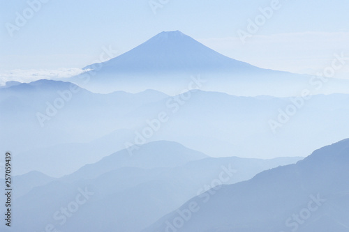 Mt.Fuji from Mt.Colander, Southern Alps - 南アルプス・笊ヶ岳から望む富士山
