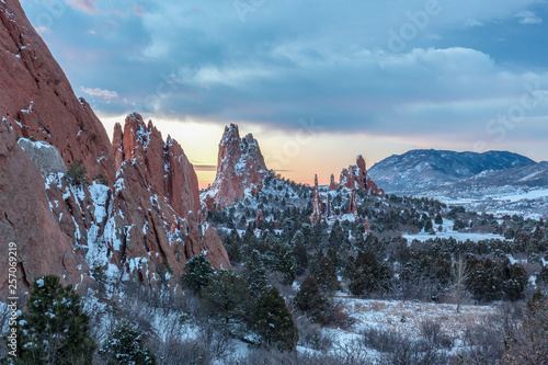 Garden of the Gods Twilight 6:18 am