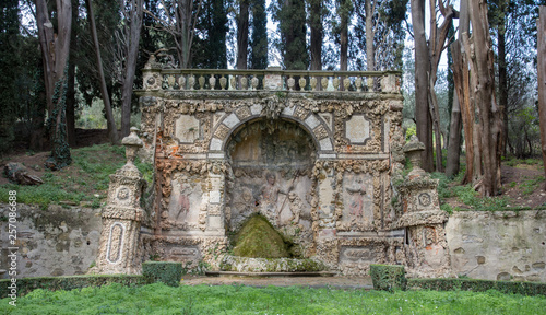 Secret garden with sculptures on the fille Gamb  raia in Settignano. Upper garden in Villa Gamberaia.