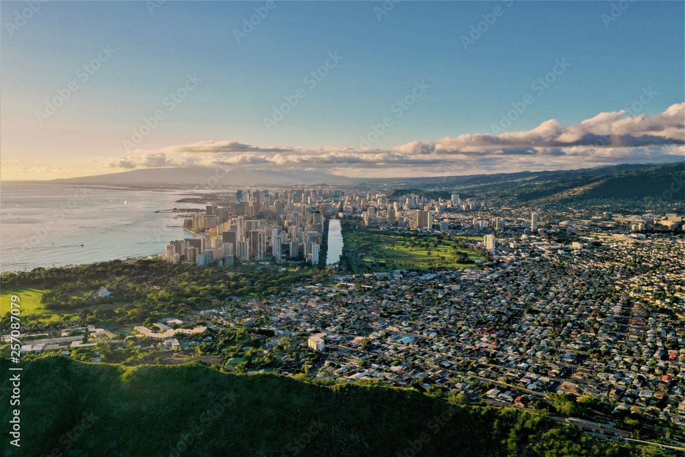 Honolulu in Hawaii aus der Luft - Hochauflösende Drohnenbilder von Honolulu Honolulu in Hawaii aus der Luft - Hochauflösende Drohnenbilder von Honolulu