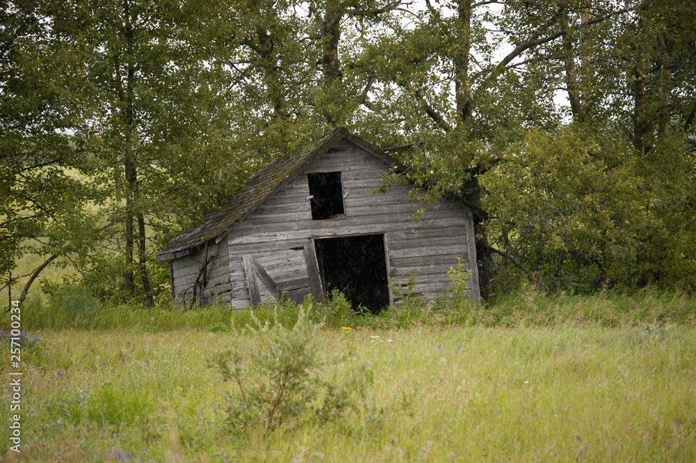 leaning farm house leaning farm house