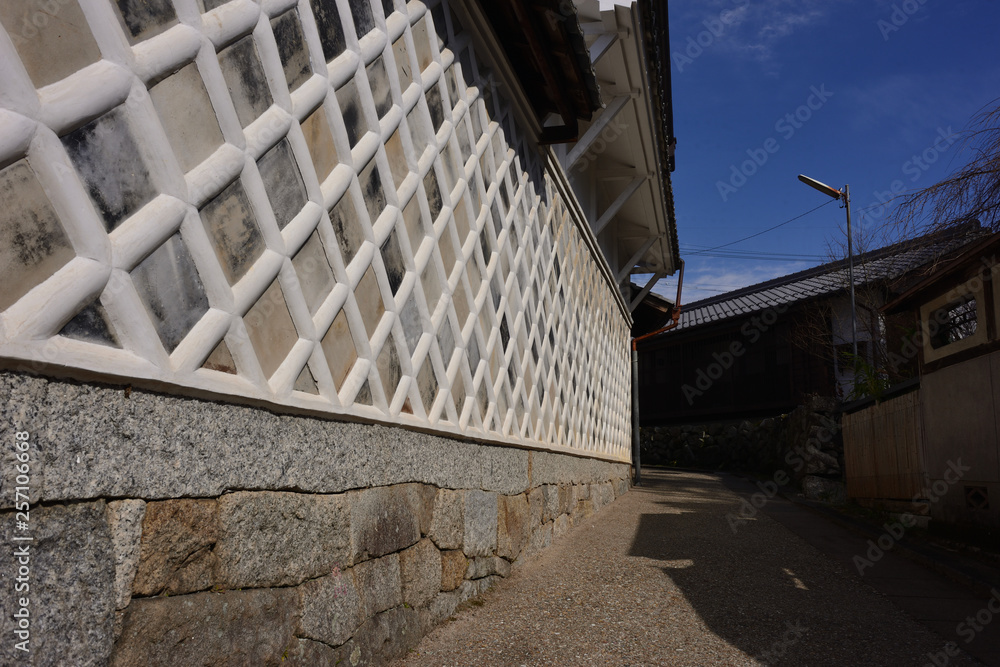 Fototapeta premium 岩村町なまこ壁