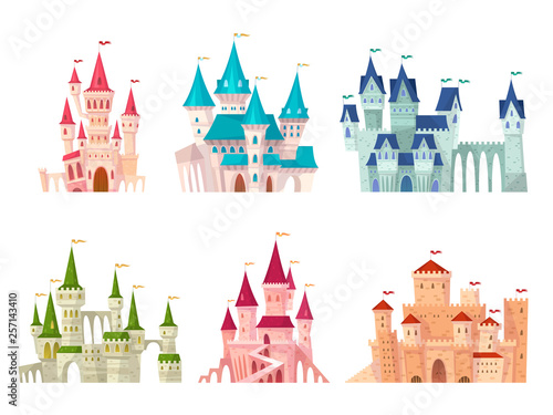 Castles set. Medieval castle towers fairytale mansion fortress fortified palace gate ancient gothic citadel cartoon set
