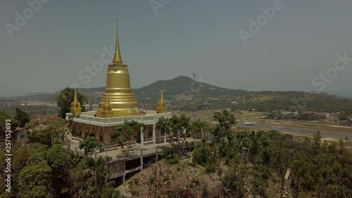 Temple Wat Khao Hua Juk 3 - Samui - Thailand - Drone scene