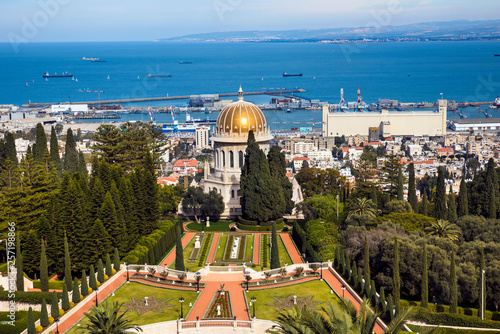 Shrine of the Bab in Bahai Gardens at Mount Carmel in Haifa, Israel, Middle East photo