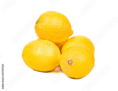 Bunch fruit lemons