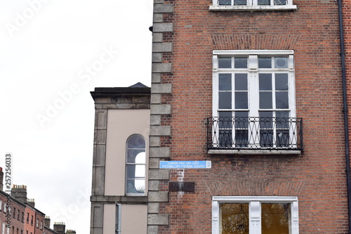Canvas Print city streets dublin