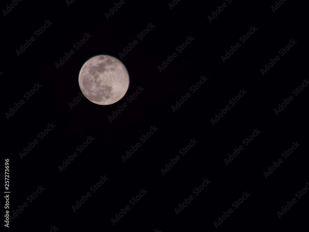 Super moon, full moon, photo of 2019 Super moon, full moon, photo of 2019