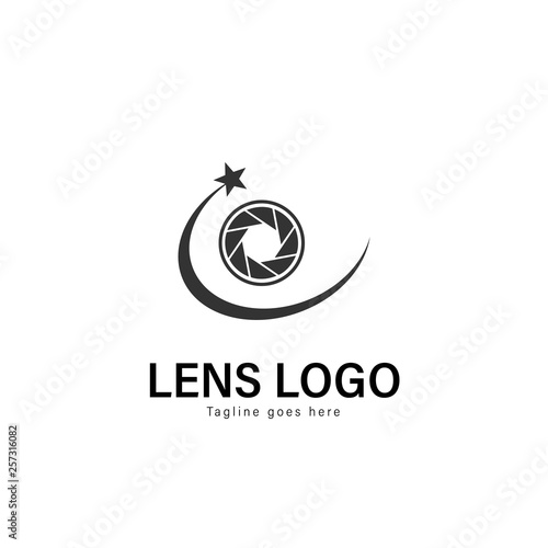 Lens logo template design. Lens logo with modern frame vector design