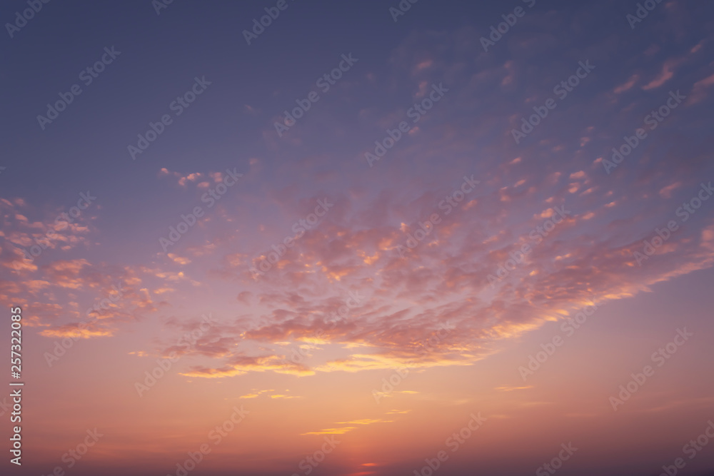 Fototapeta premium Sky sunset, cloud blue beautiful day