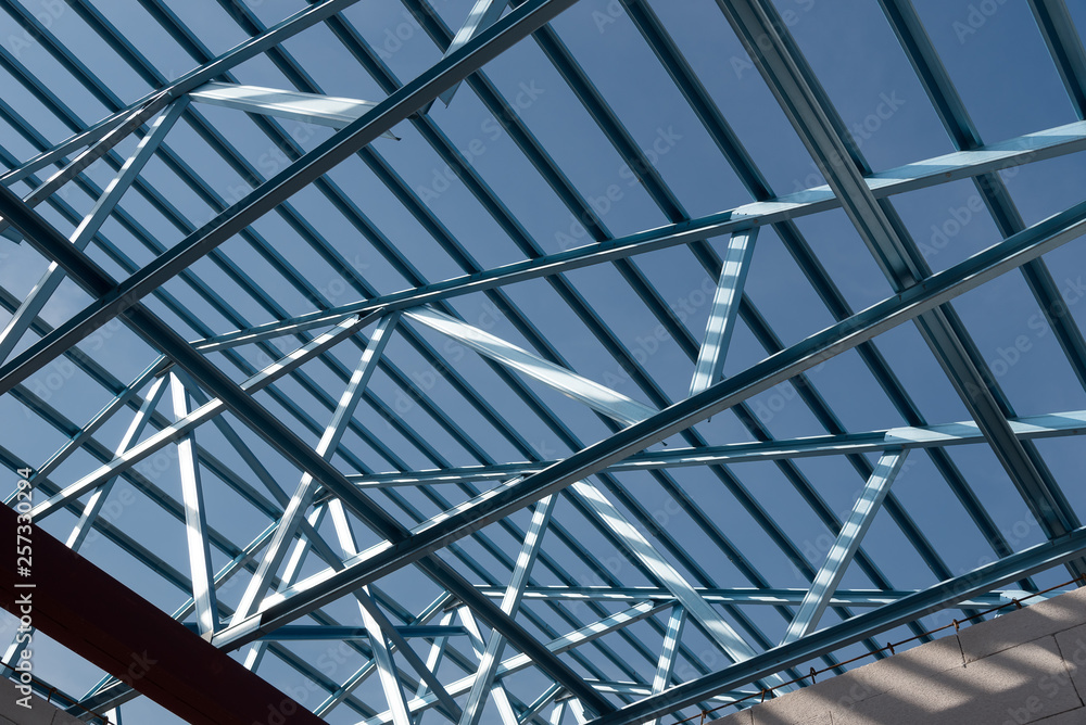 Structure of steel roof frame for building construction. Structure of steel roof frame for building construction.