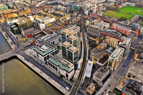 Dublin - Luftbilder von Dublin mit DJI Mavic 2 Drohne fotografiert aus ca. 100 Meter Höhe © Roman