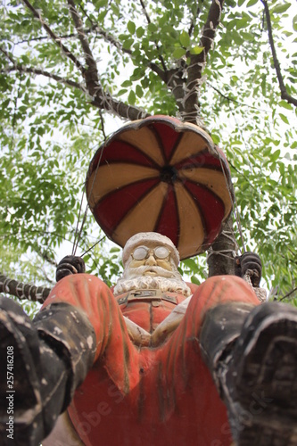 statue in park