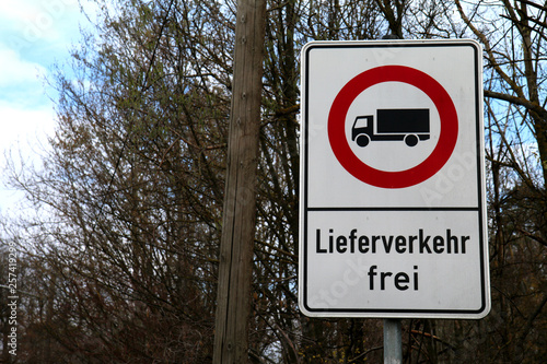 Schild Lieferverkehr frei LKW verboten