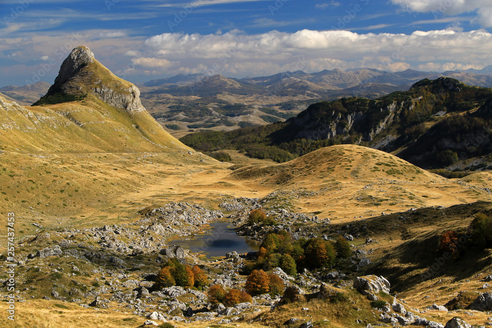 Valovito lake, Durmitor, Montenegro Valovito lake, Durmitor, Montenegro