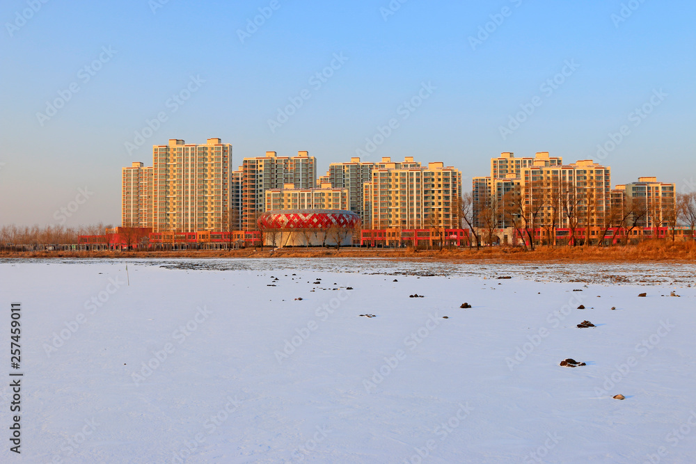 Fototapeta premium urban snow scene