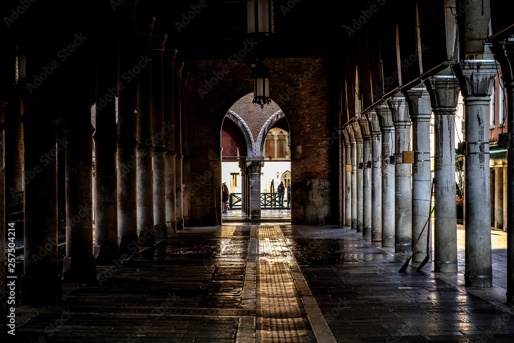 Obraz premium venice medieval market