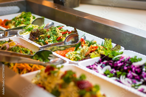 Obraz na płótnie Salat-Buffet