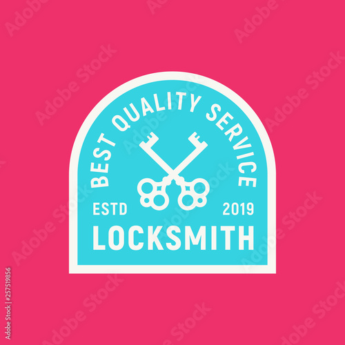 vintage locksmith logo. retro styled key cutting service emblem. vector illustration