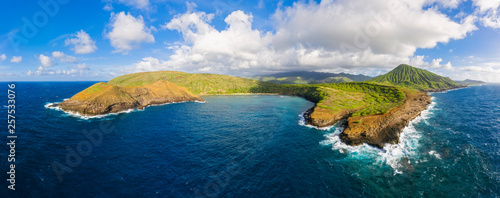 USA, Hawaii, Oahu, Hanauma Bay Nature Preserve, Hanauma Bay photo