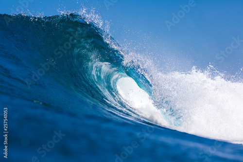 Blue Ocean Wave.